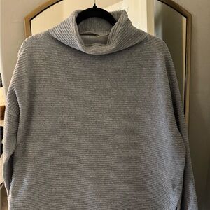 Zella Heather Gray Ribbed Sweater